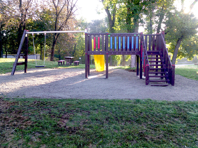 Gioco – Gioco Combinato 2 Torri con Altalena – PS0108