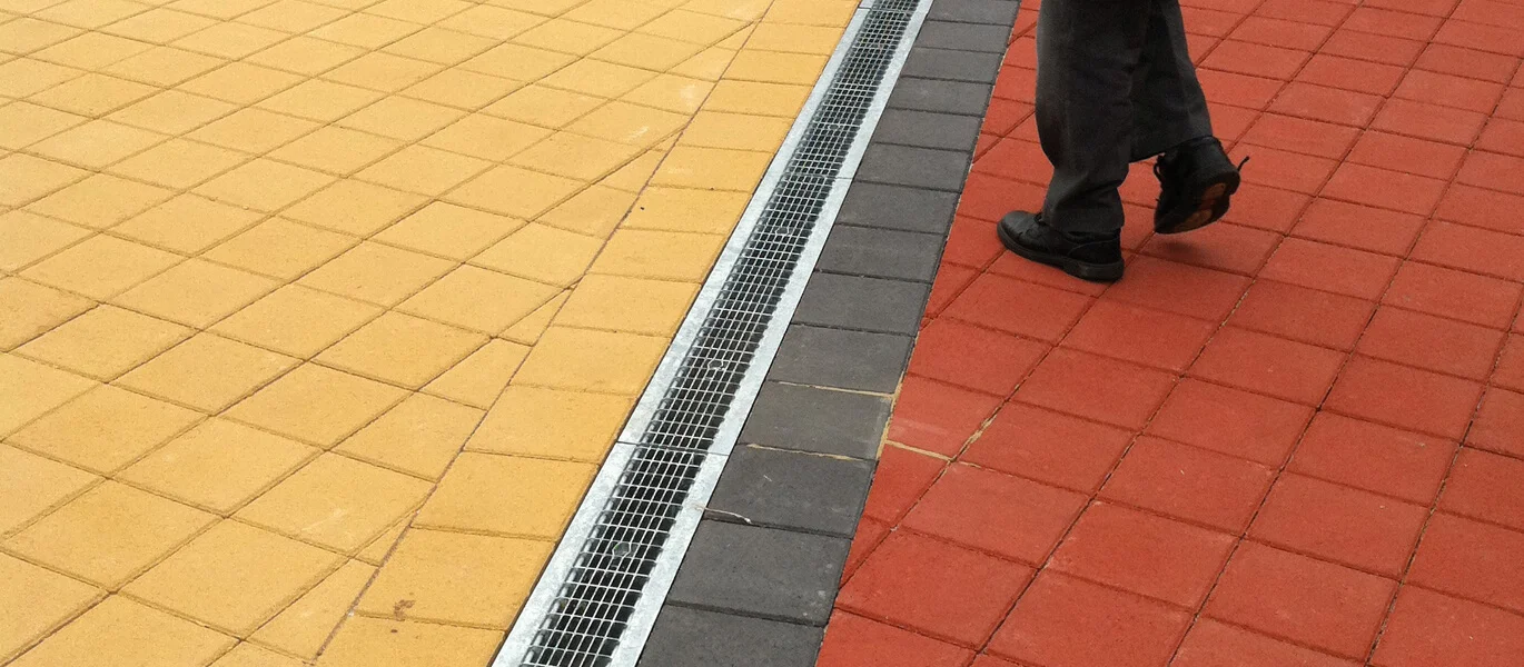 Canale di drenaggio con accessori – MufleDrain Easy