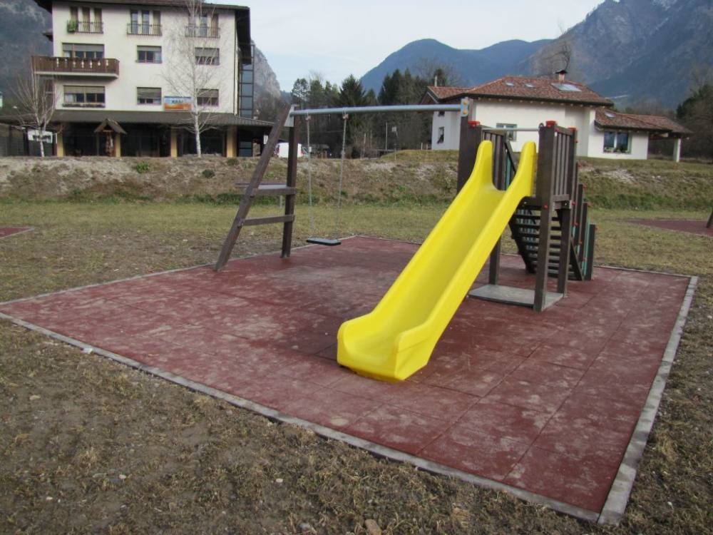 Gioco – Gioco Torre Grande con Altalena