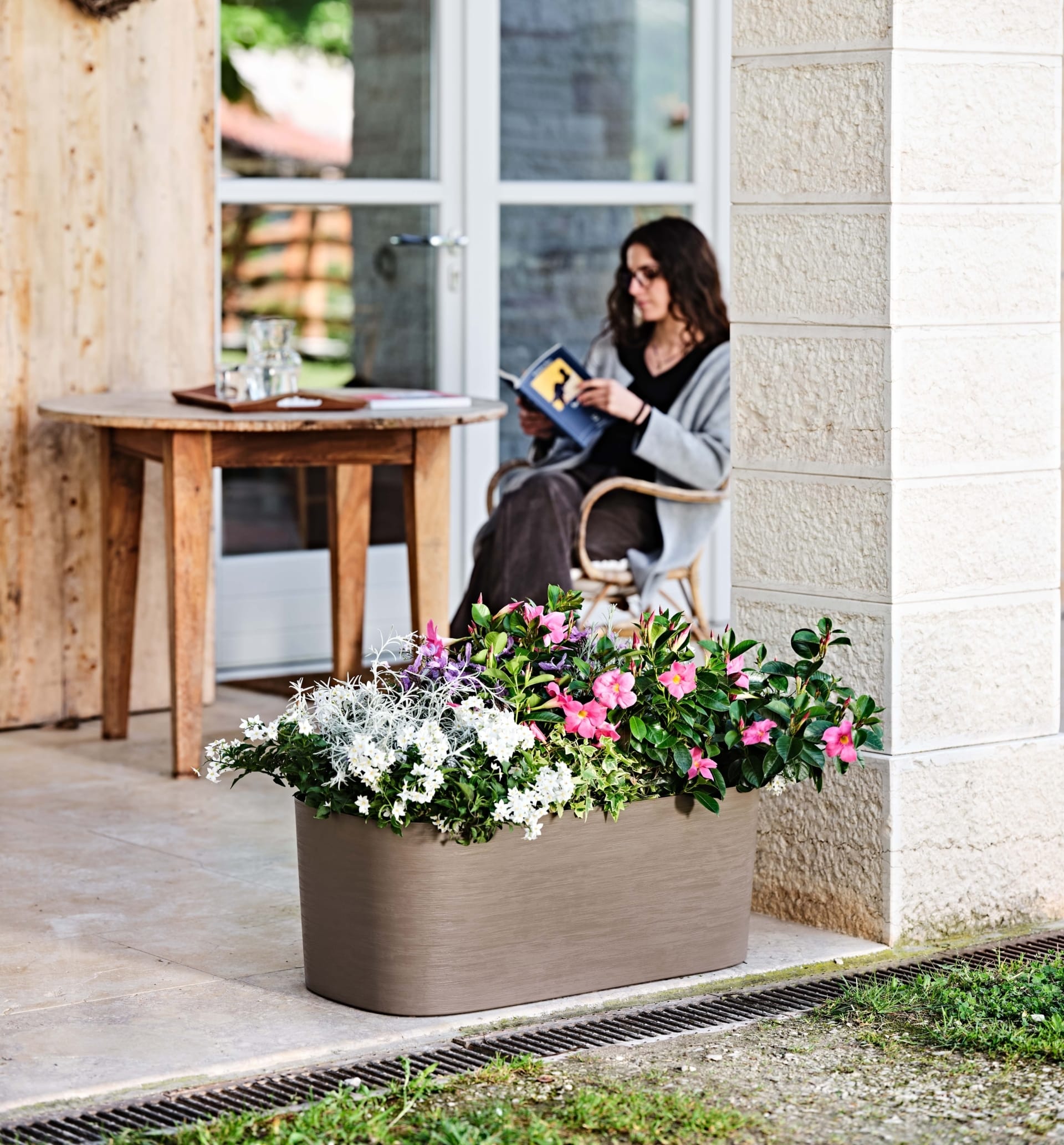 Vaso da fiori con griglia da raccolta differenziata – Kos 78 sand – 38713078406